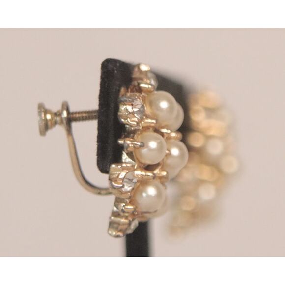 Pearly Beads And Rhinestones Cluster Earrings Screw Backs - Picture 3 of 8